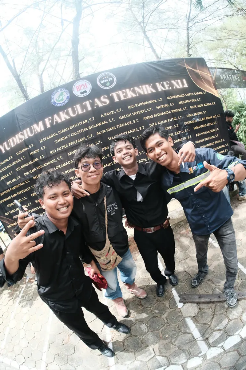 Momen Kirab 7