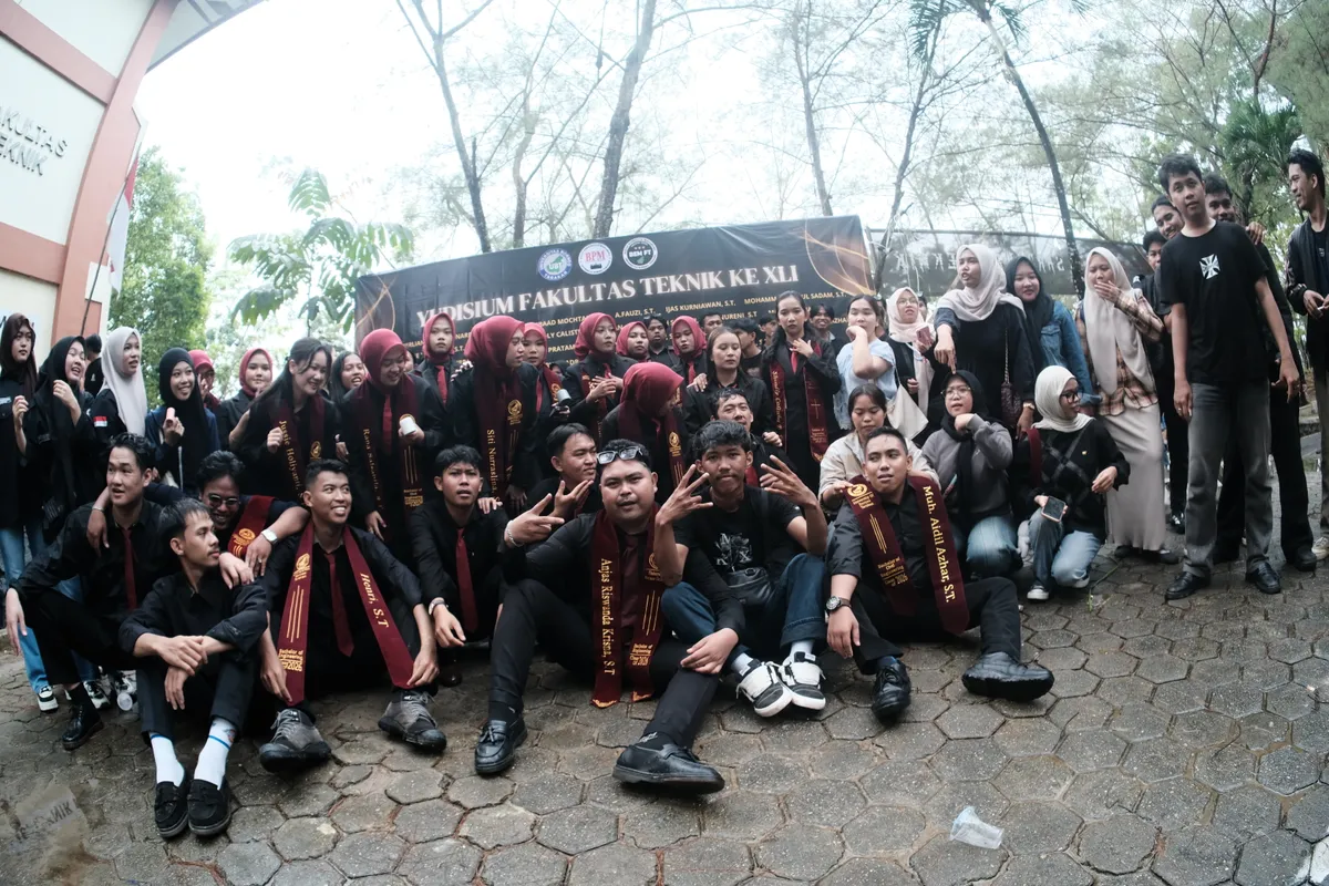Momen Kirab 27