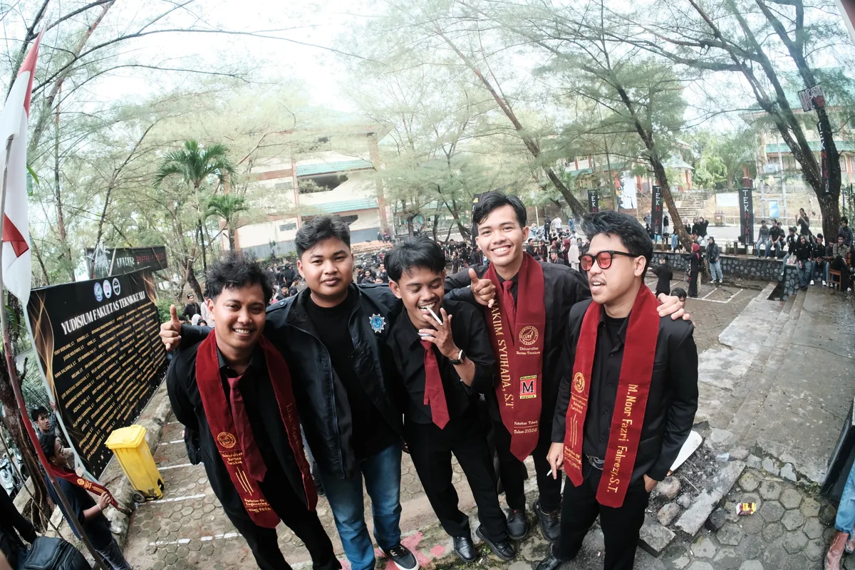 Momen Kirab 38