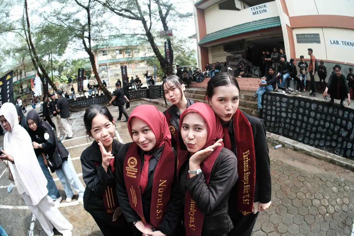 Momen Kirab 44