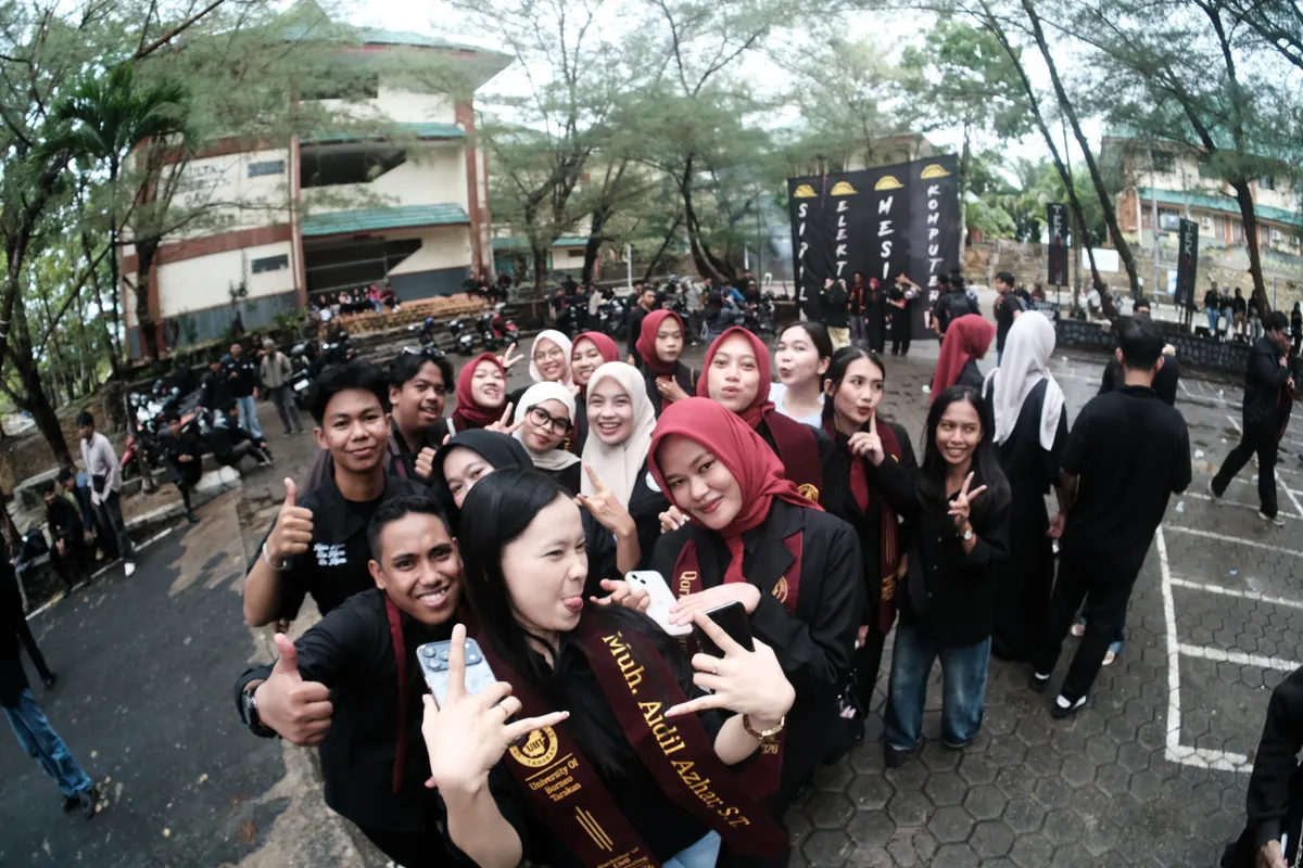 Momen Kirab 53