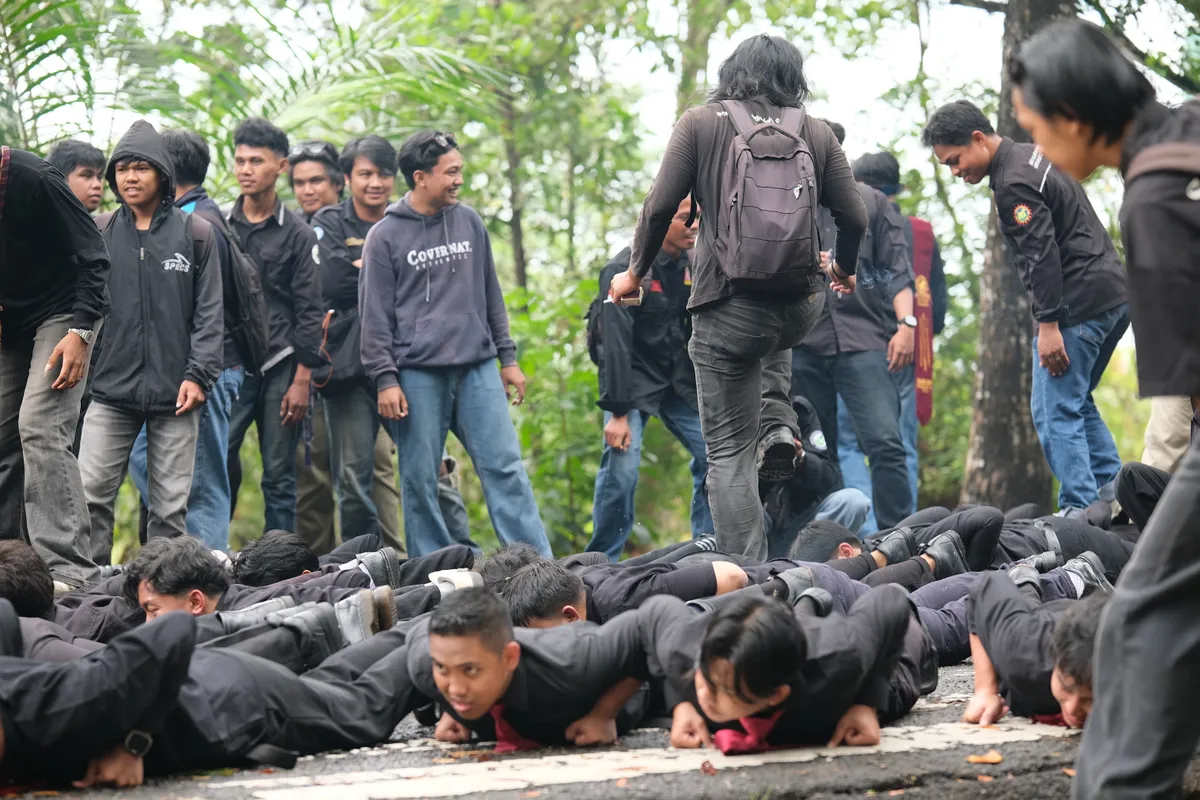 Momen Kirab 81