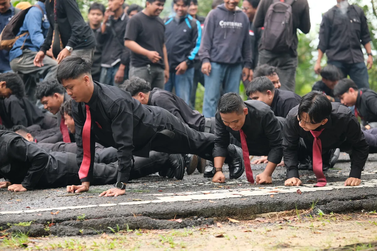 Momen Kirab 85