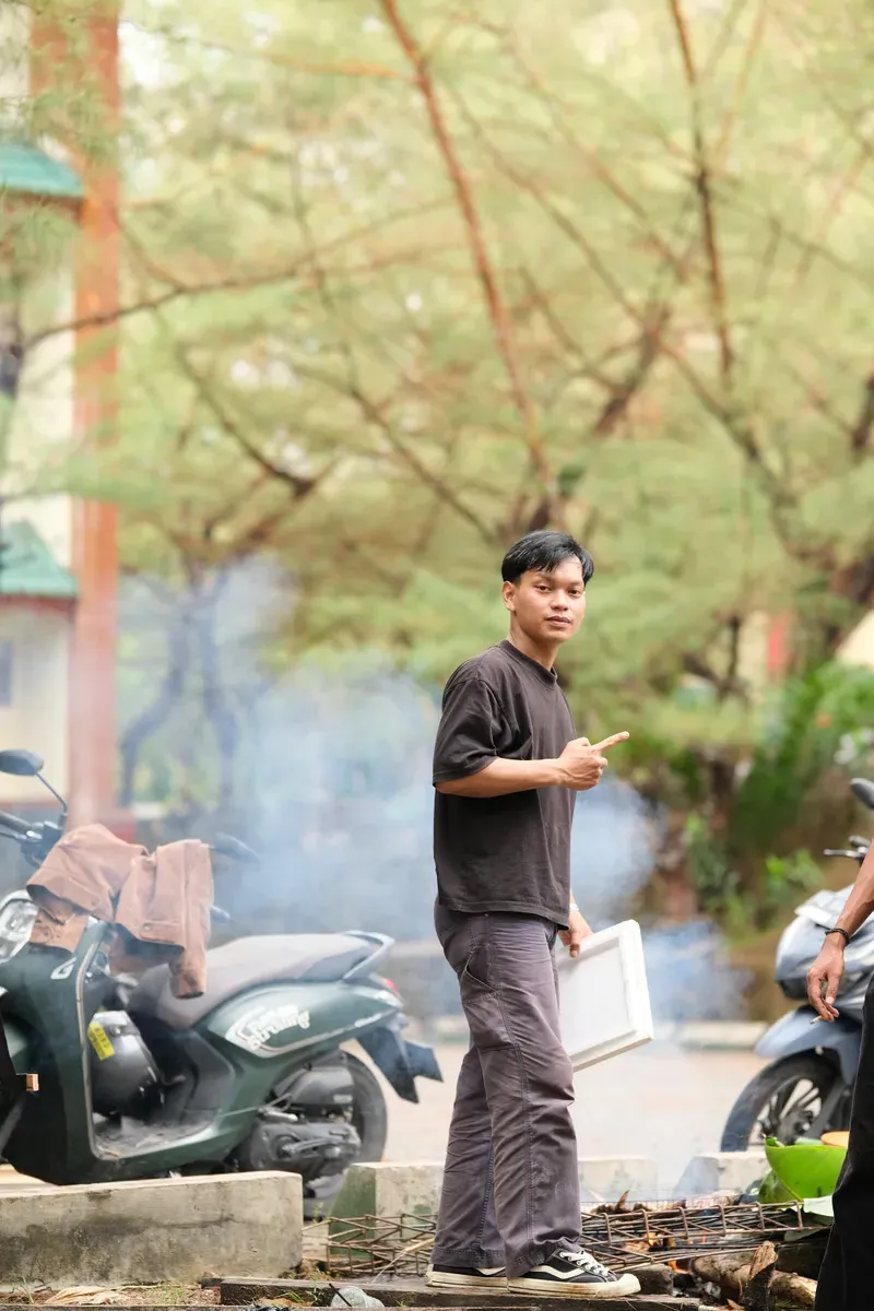 Momen Kirab 102