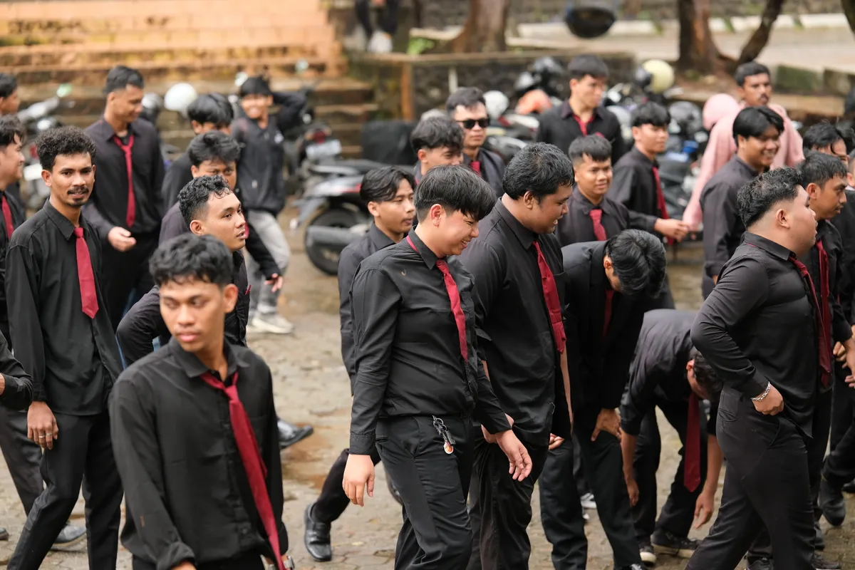 Momen Kirab 130