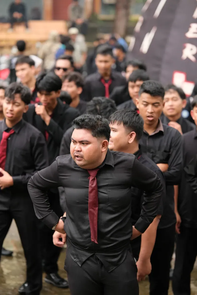 Momen Kirab 135