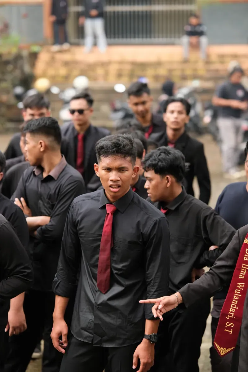 Momen Kirab 136