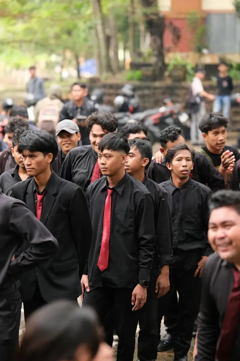 Momen Kirab 145