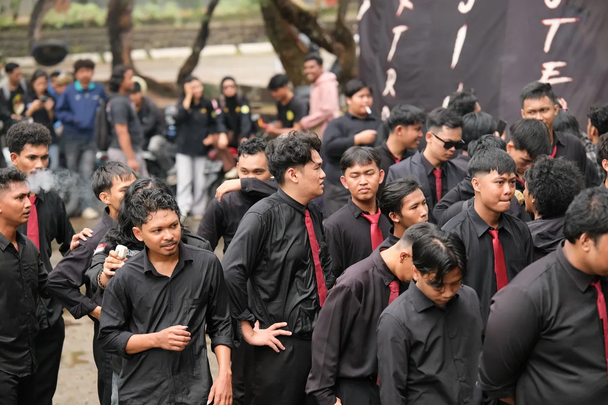 Momen Kirab 158