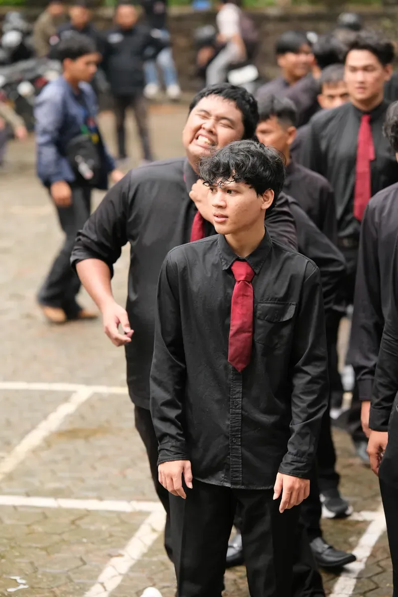 Momen Kirab 165