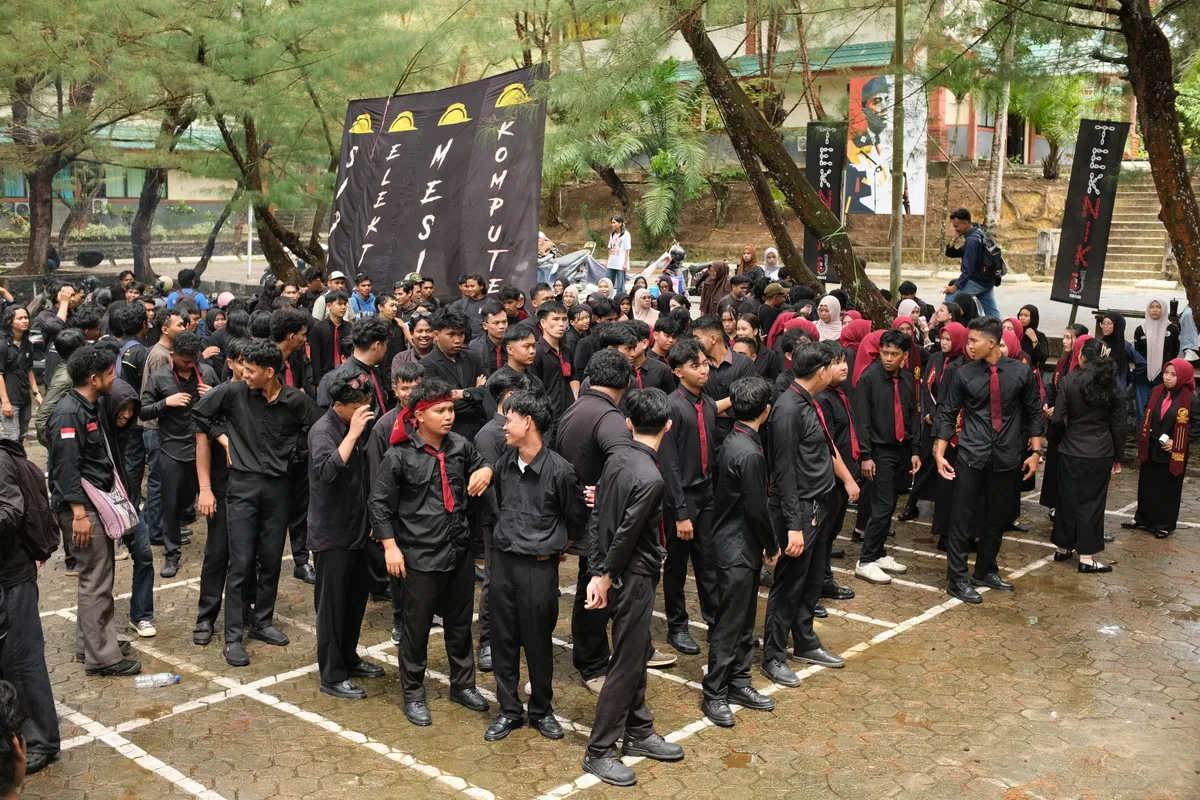 Momen Kirab 166