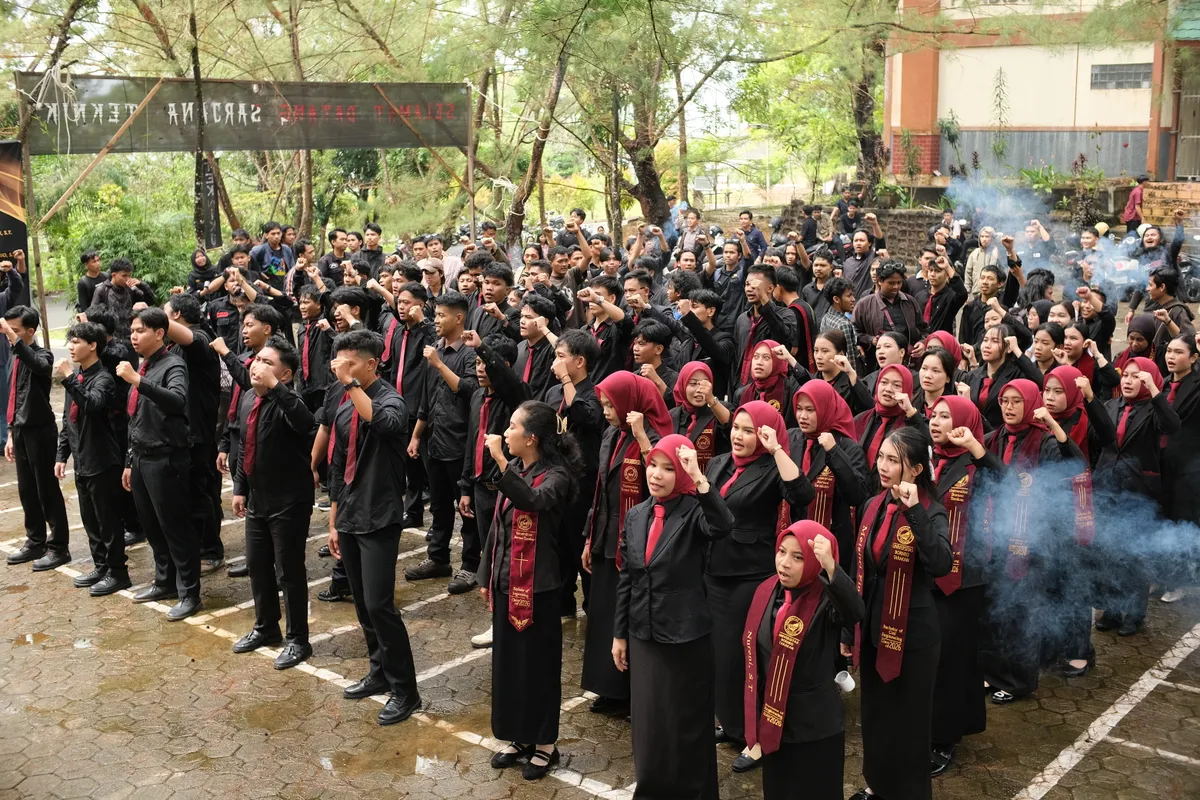 Momen Kirab 169