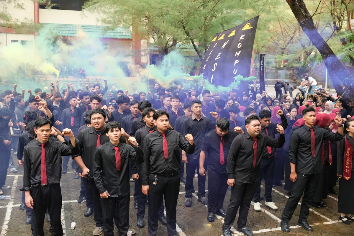 Momen Kirab 179