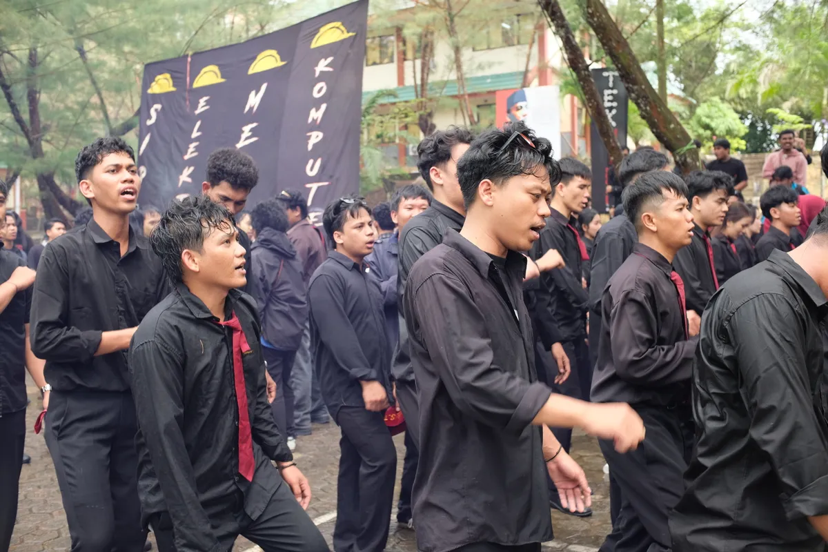 Momen Kirab 186
