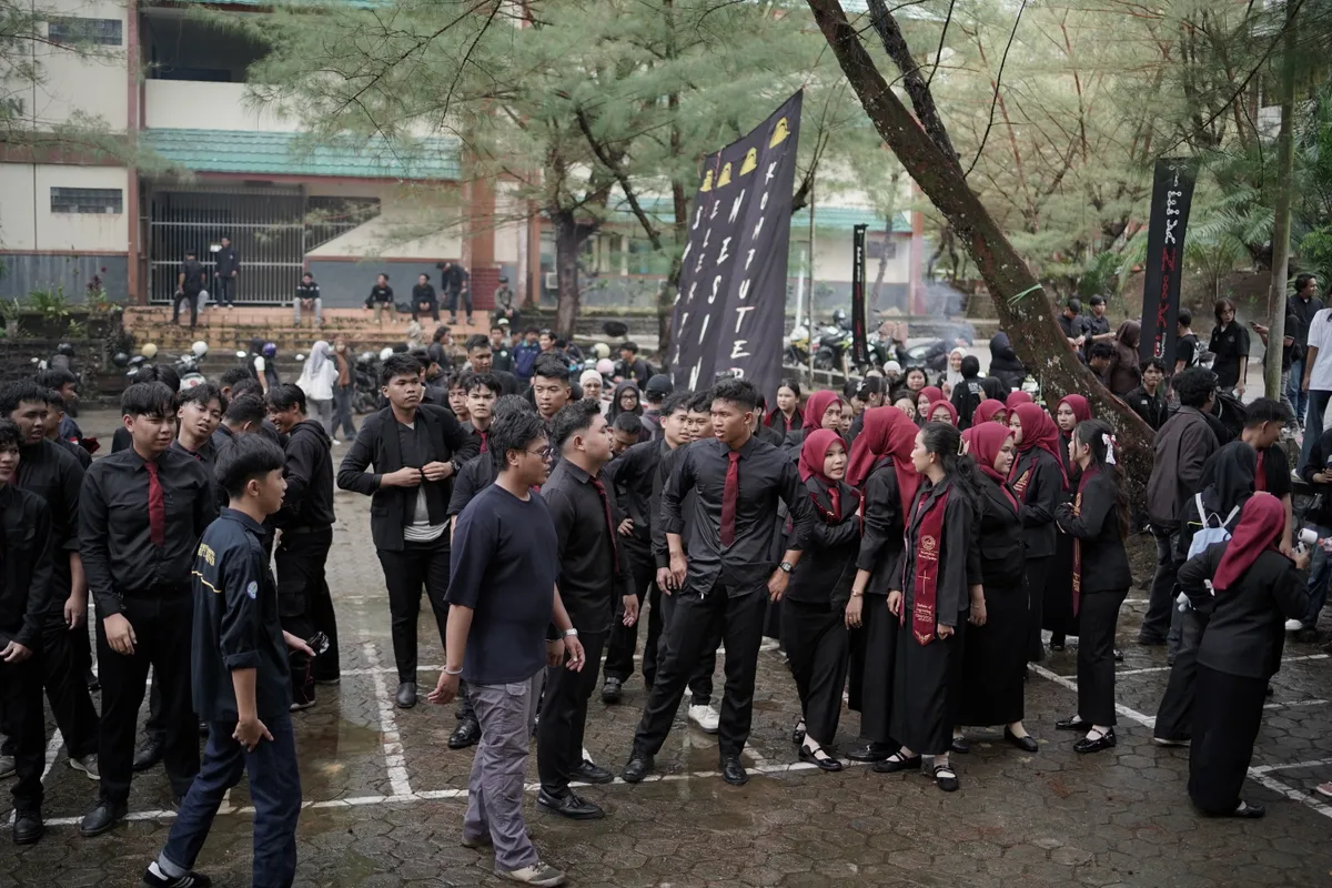 Momen Kirab 232