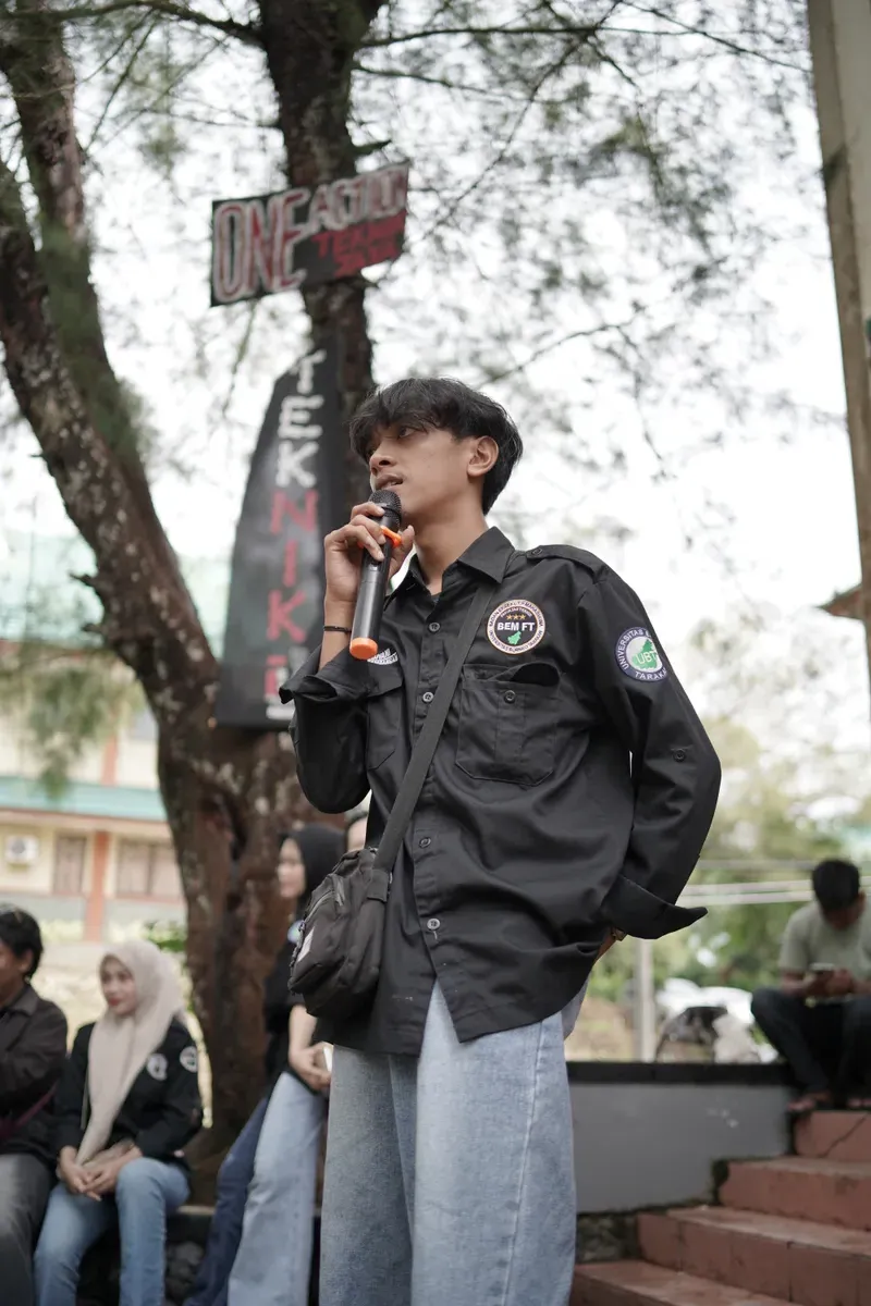Momen Kirab 255