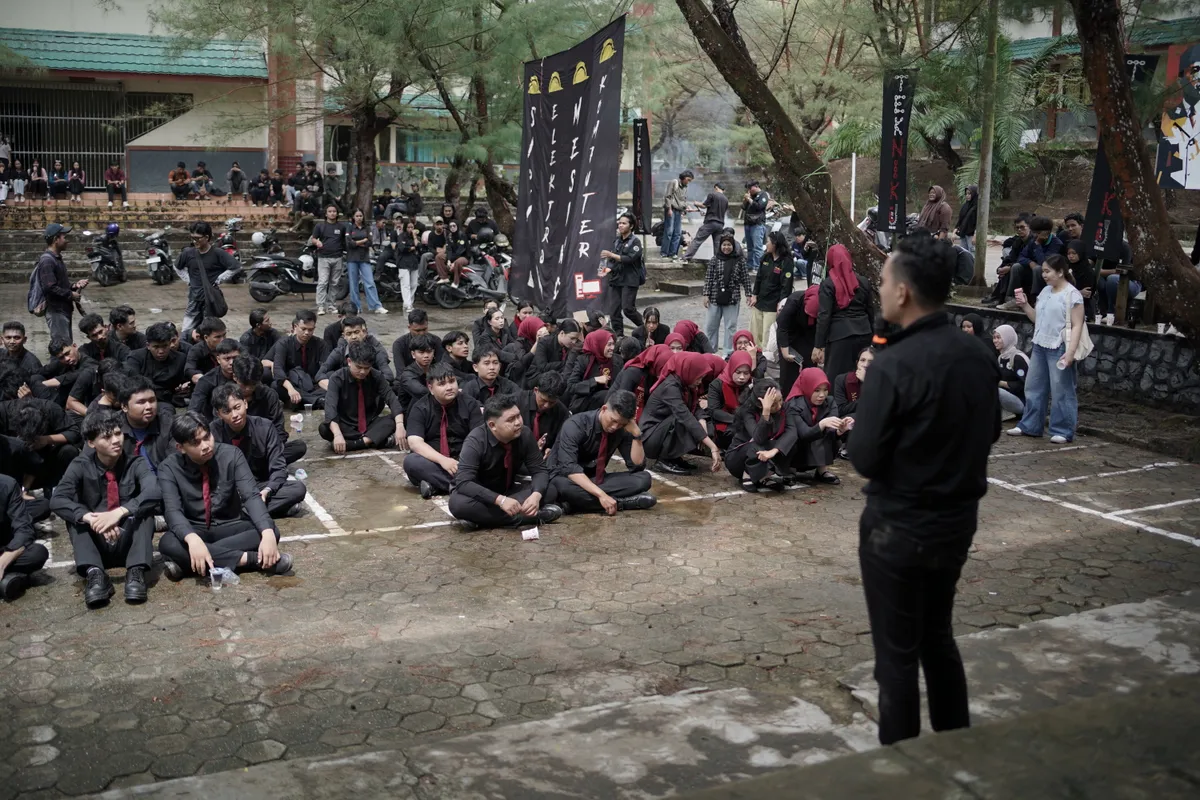 Momen Kirab 273