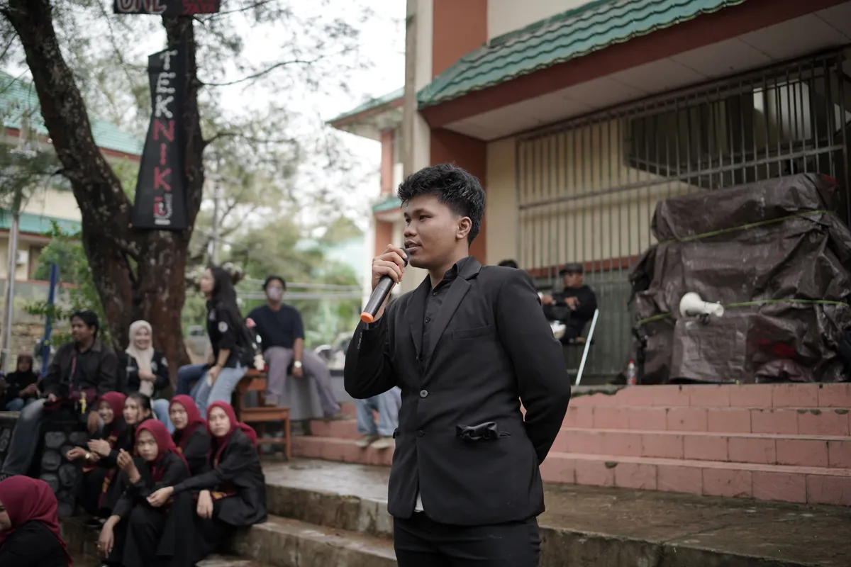 Momen Kirab 294