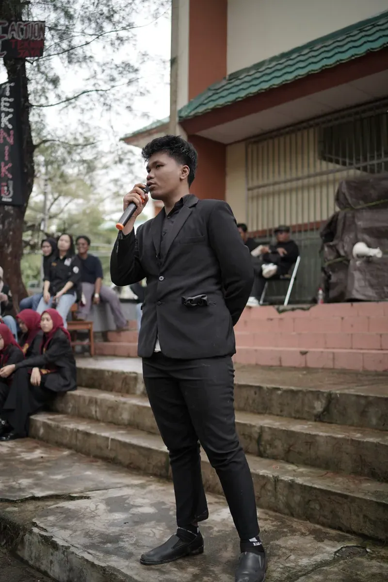 Momen Kirab 295