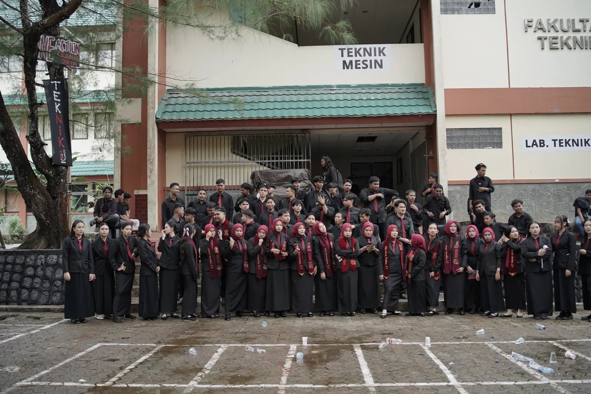 Momen Kirab 302