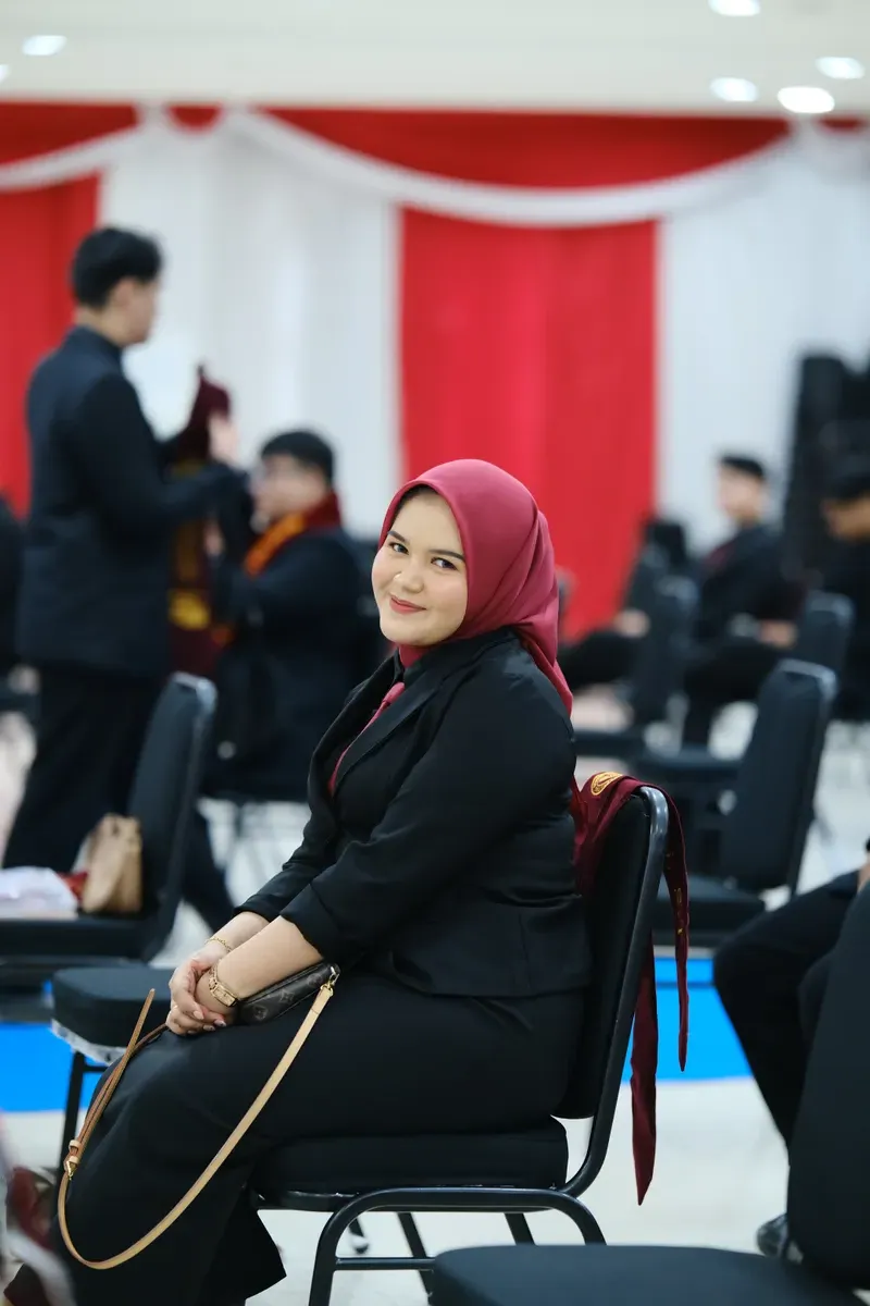 Momen Yudisium 18