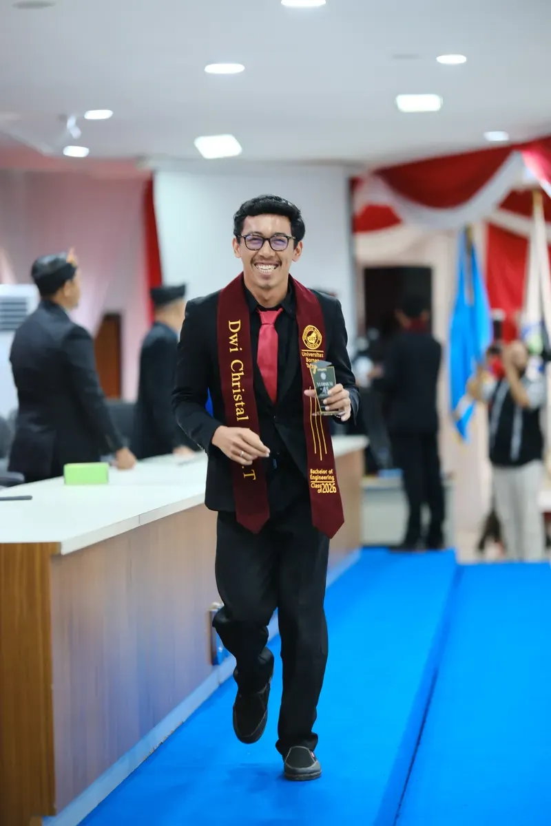 Momen Yudisium 84