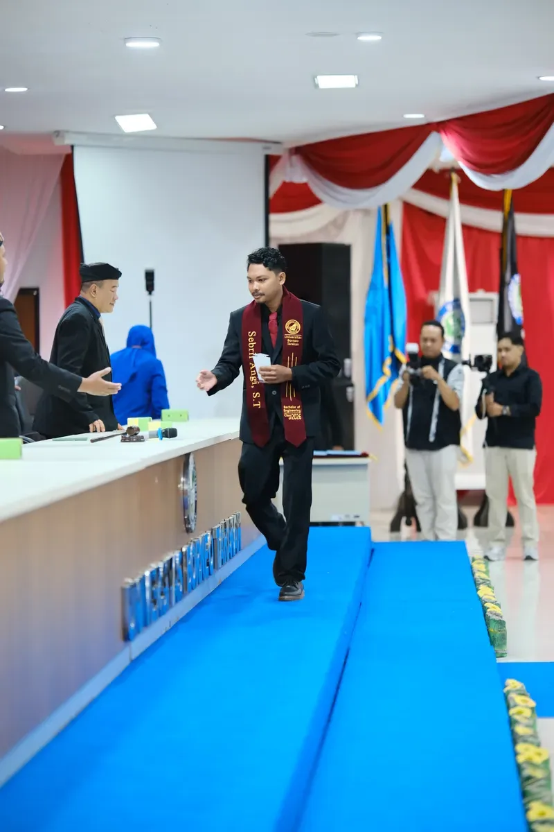 Momen Yudisium 87
