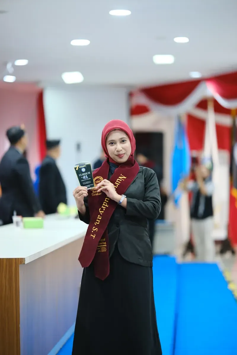 Momen Yudisium 130