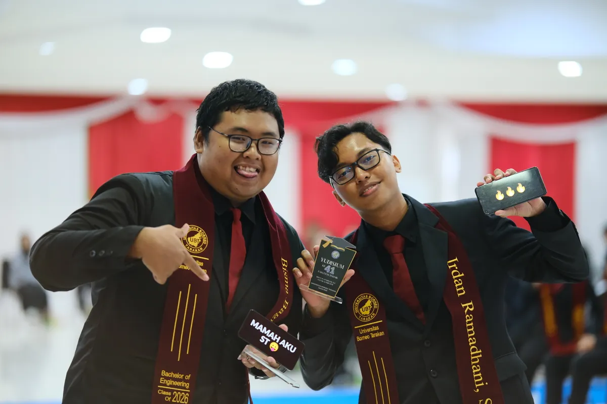 Momen Yudisium 136