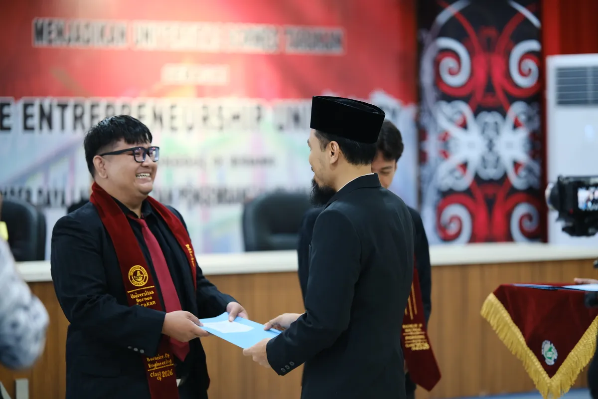 Momen Yudisium 144