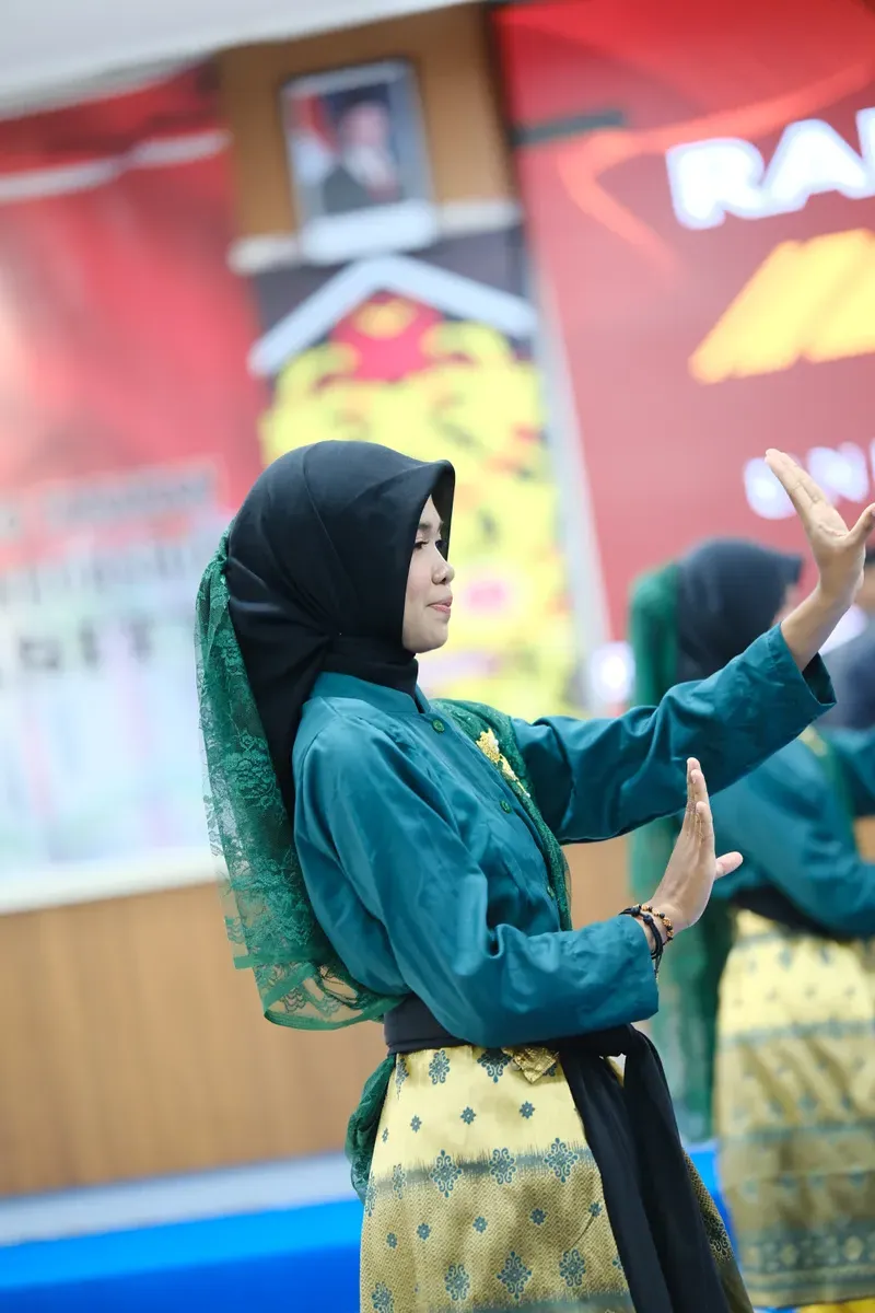 Momen Yudisium 150