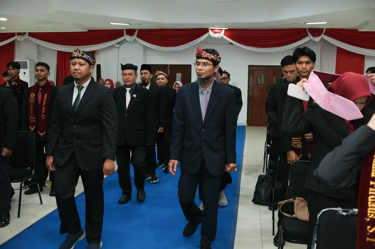 Momen Yudisium 218