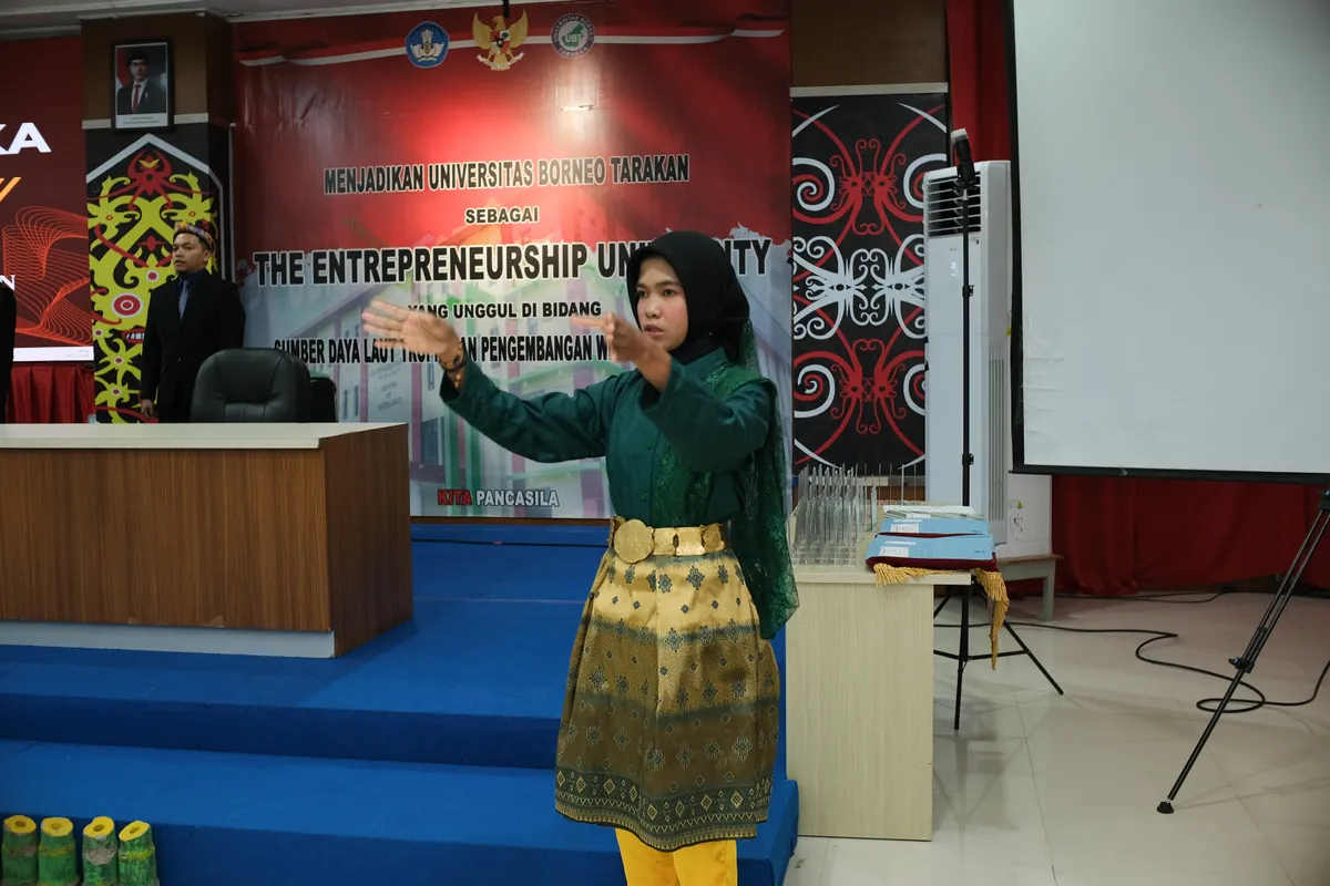 Momen Yudisium 231
