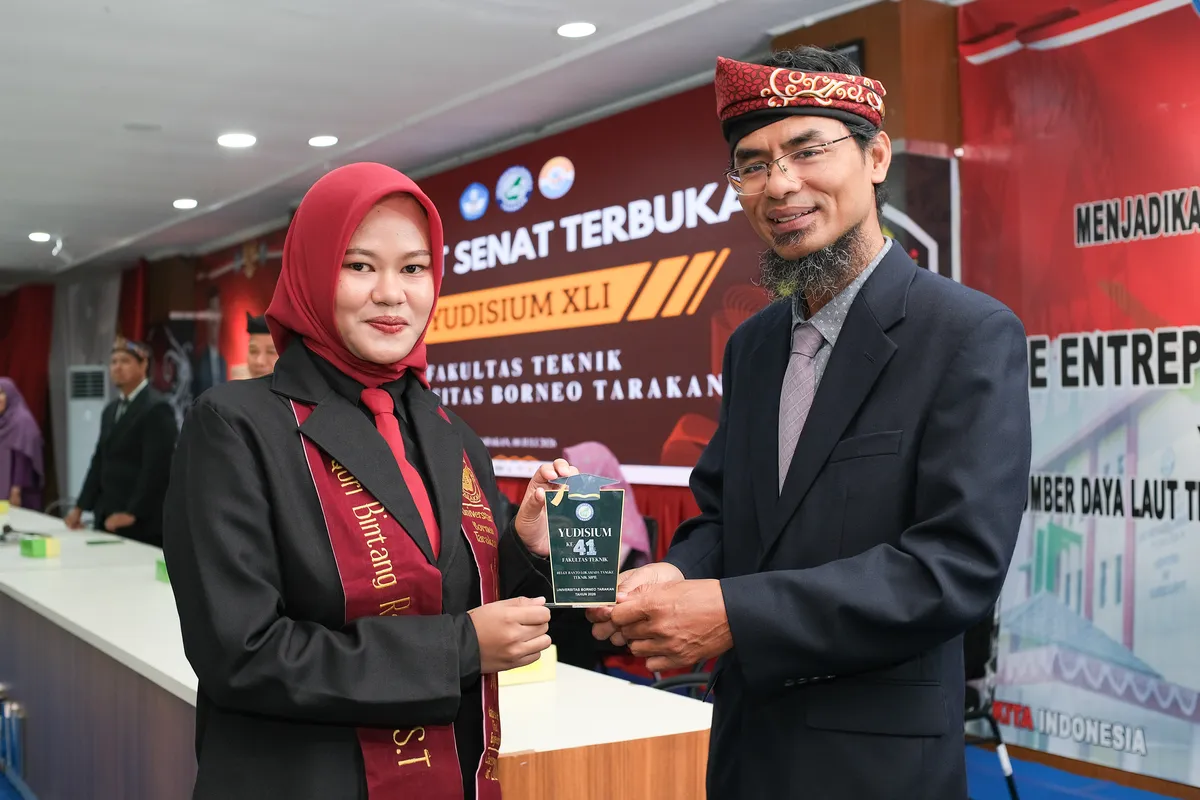 Momen Yudisium 263