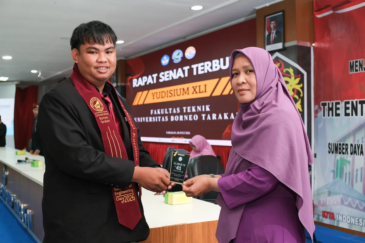 Momen Yudisium 269