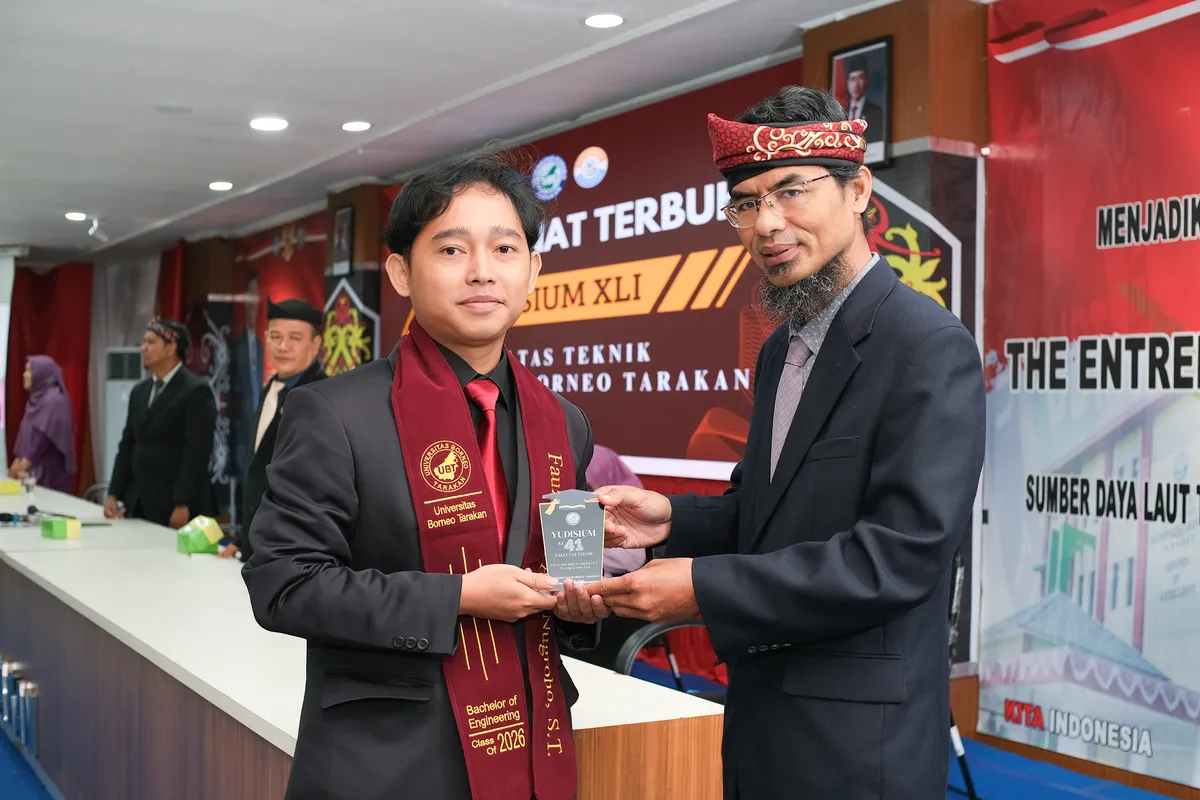 Momen Yudisium 297