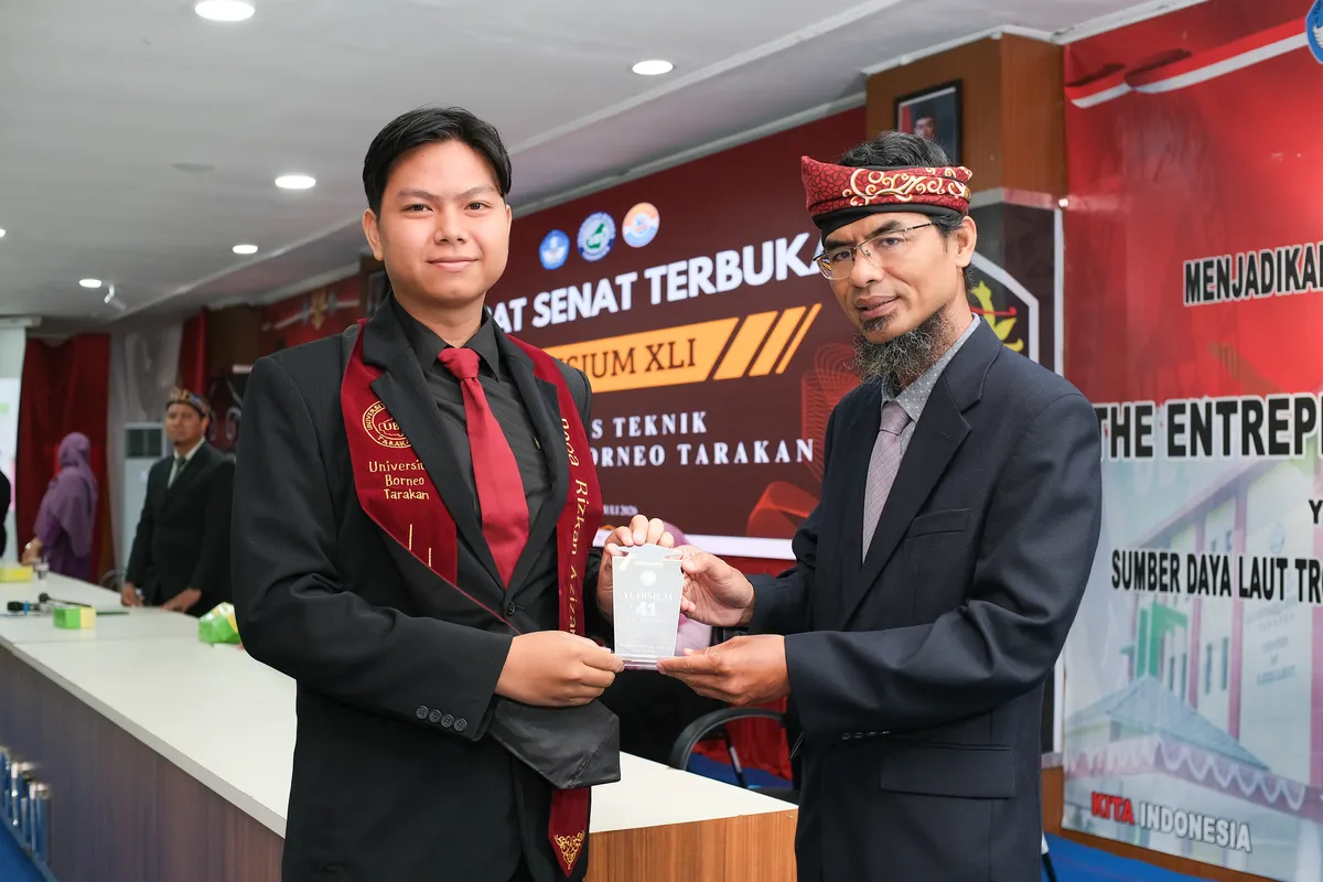 Momen Yudisium 303