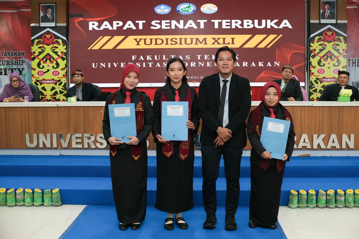 Momen Yudisium 312