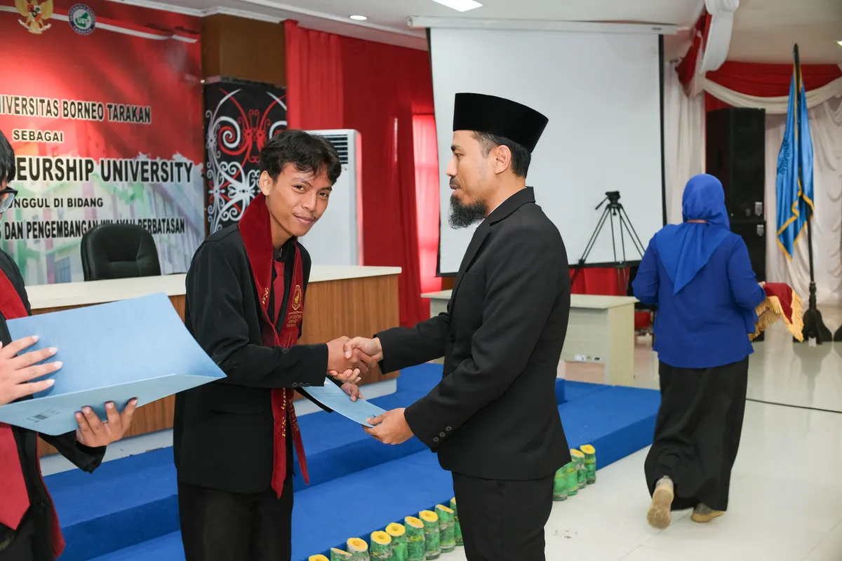 Momen Yudisium 316