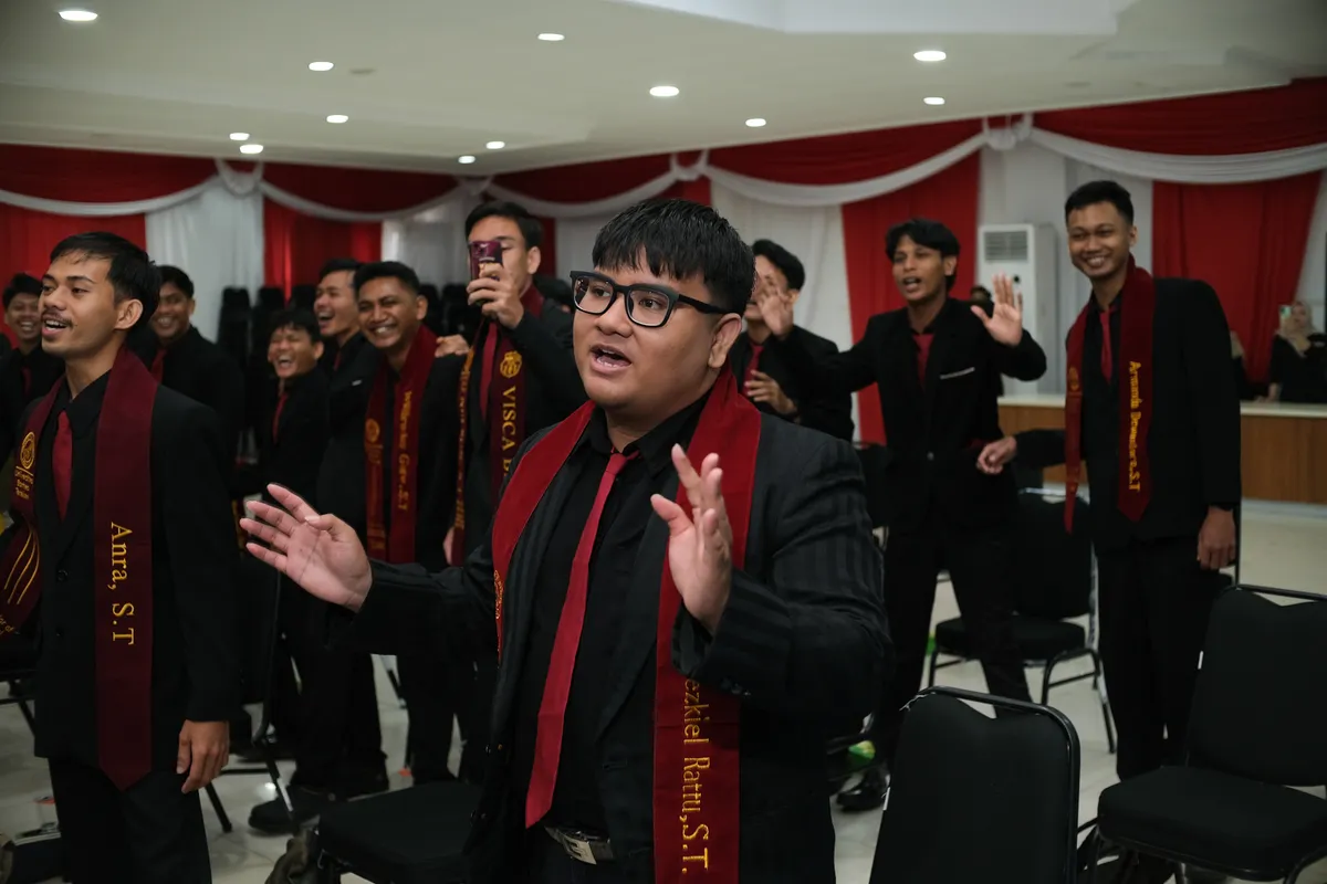 Momen Yudisium 356