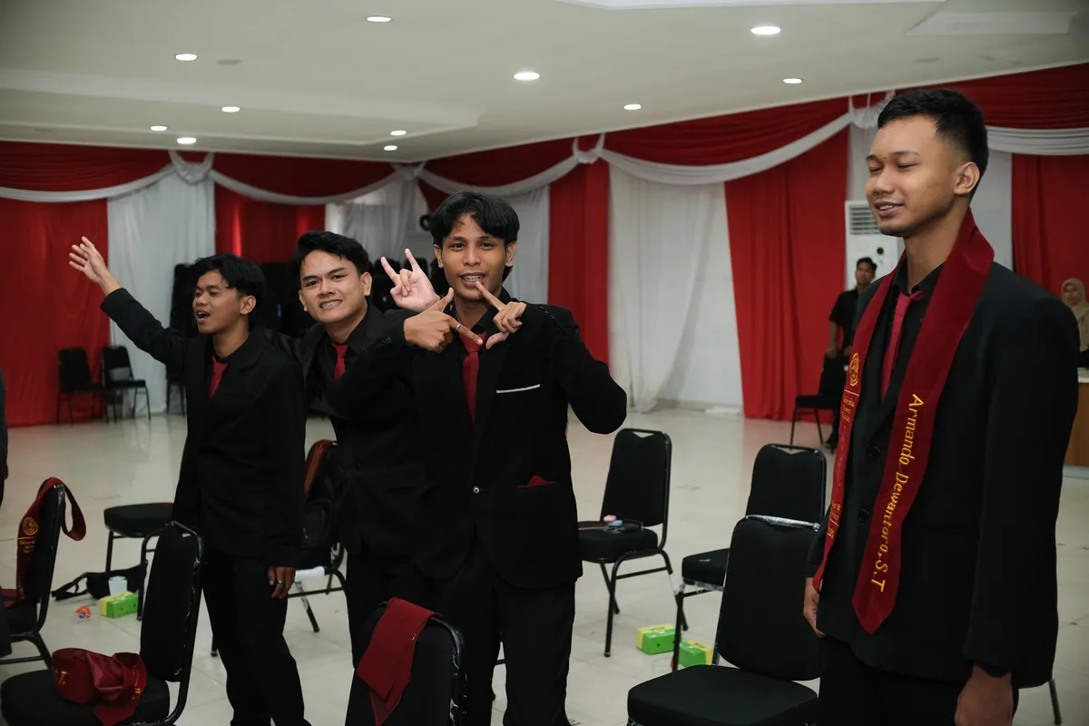 Momen Yudisium 361